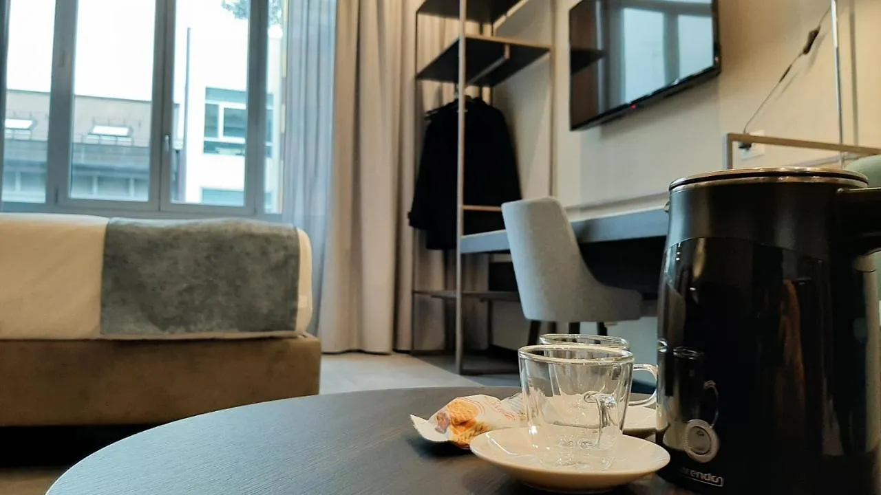Joivy Spadari Milan
