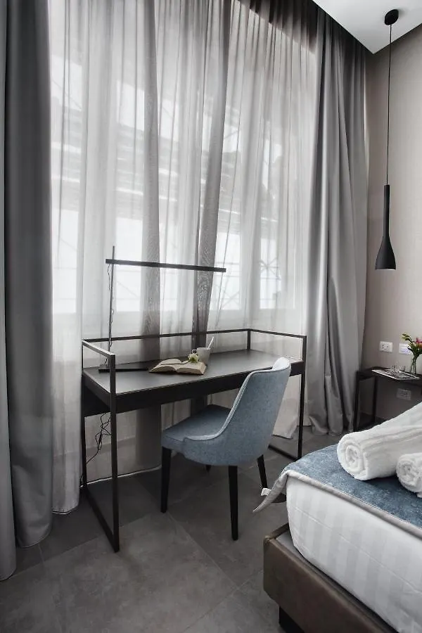 Apartment Joivy Spadari Milan