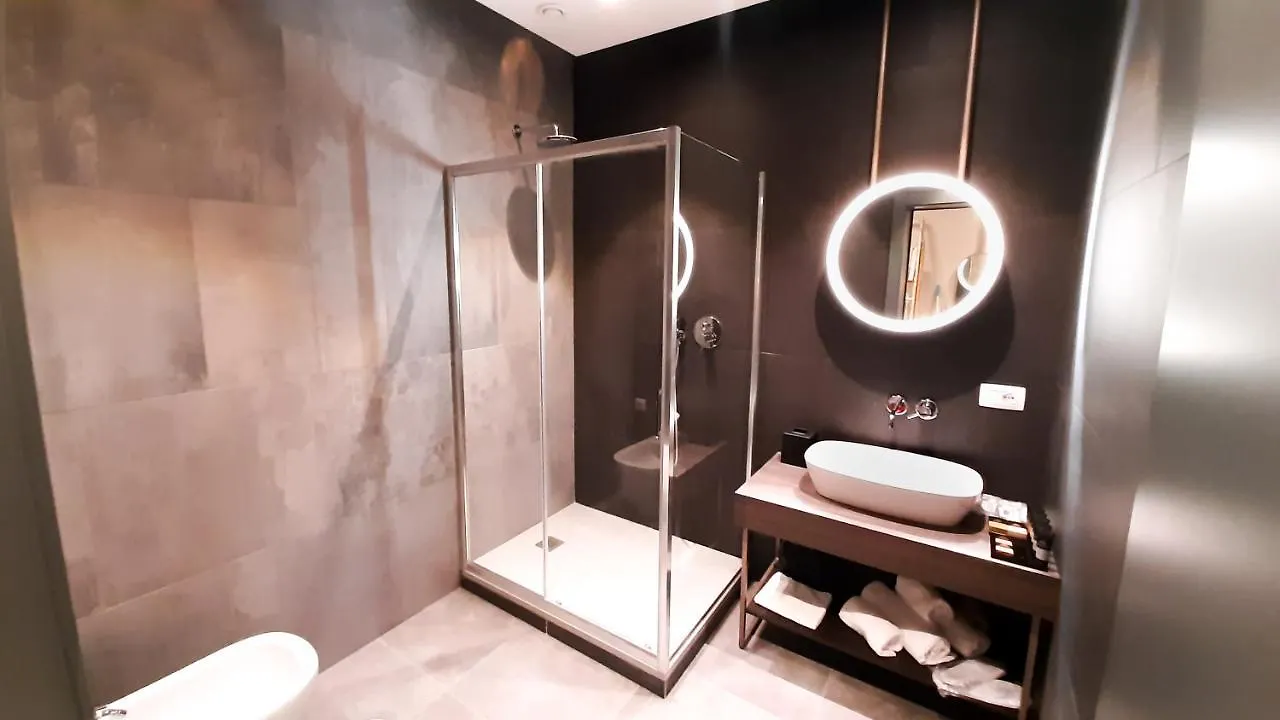 Apartment Joivy Spadari Mailand