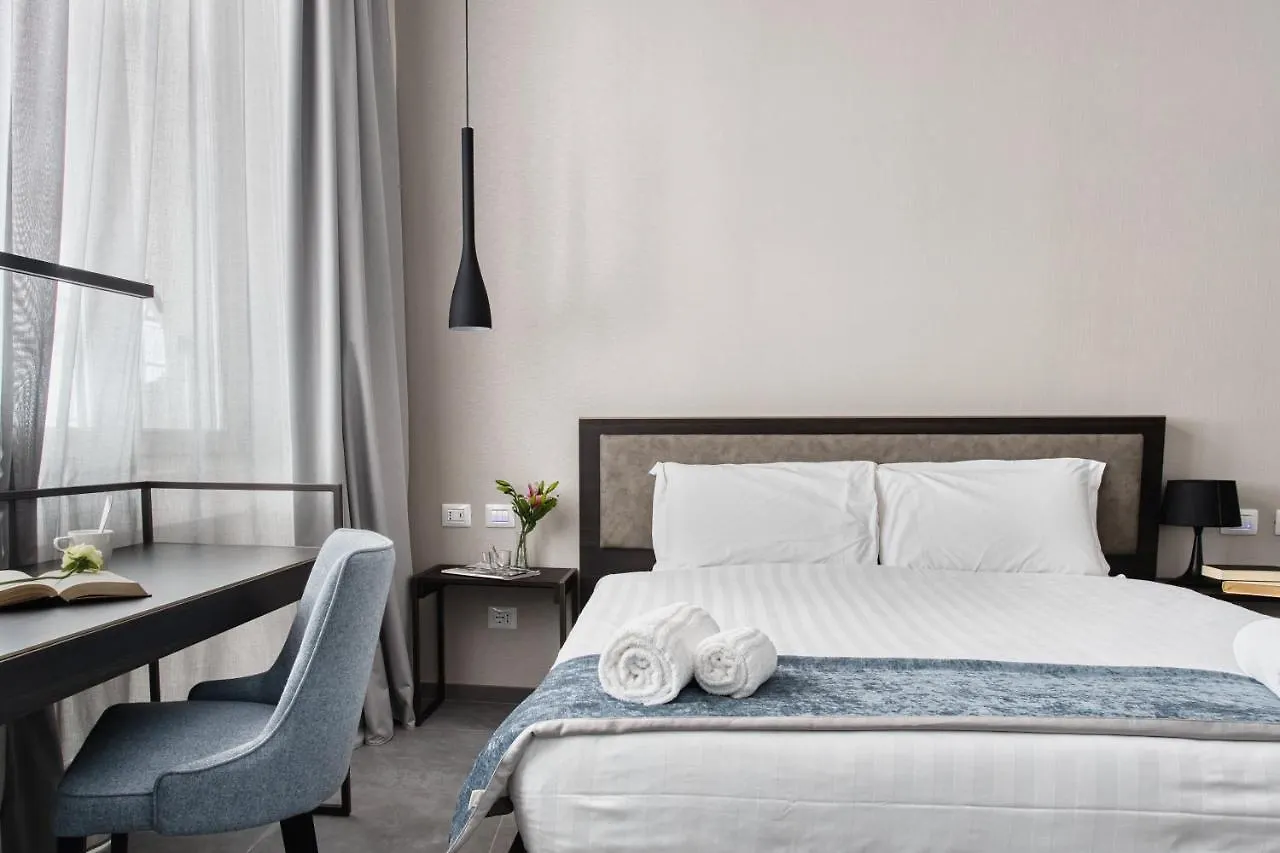 Joivy Spadari Mailand Italien